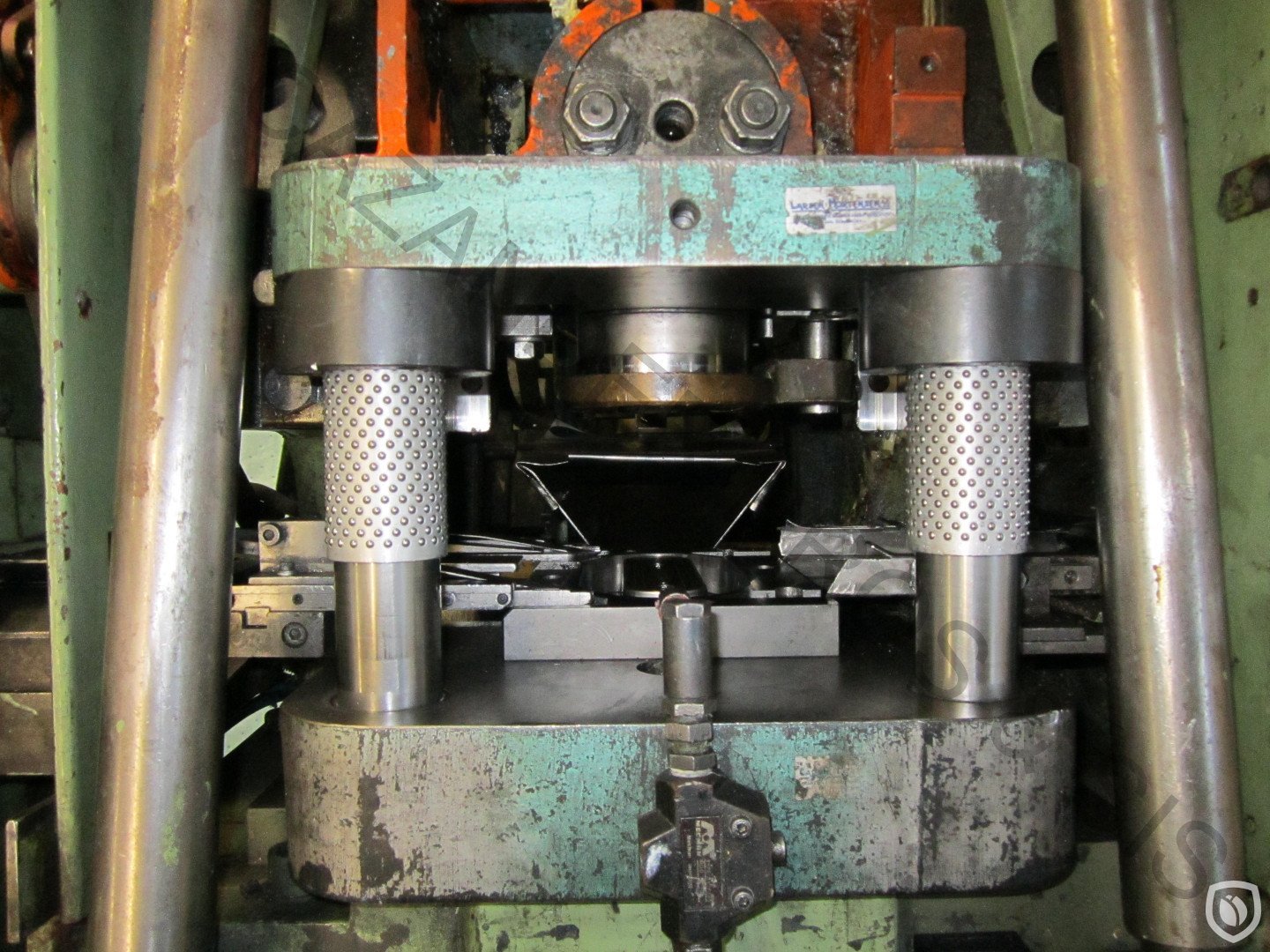 Karges-Hammer ligne pour BOÎTES profondes de 200 grammes