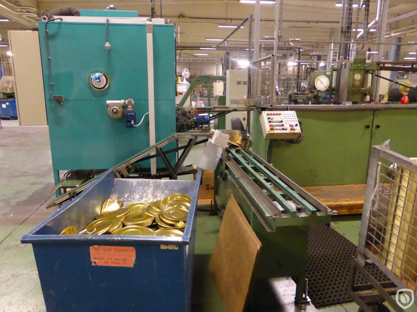 Ligne de production de fonds de Ø 217mm