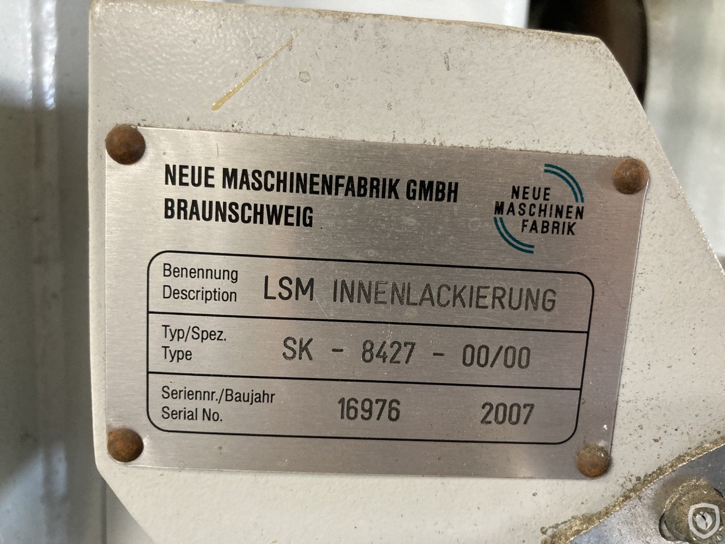 NMF SK-8427