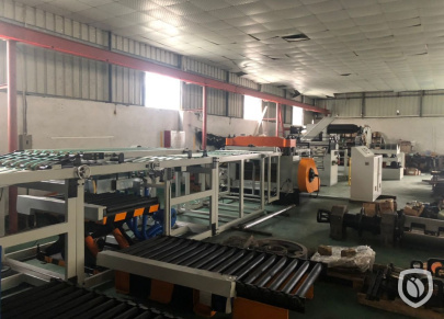 Hengli ligne de coupe à longueur pour les emballages en acier